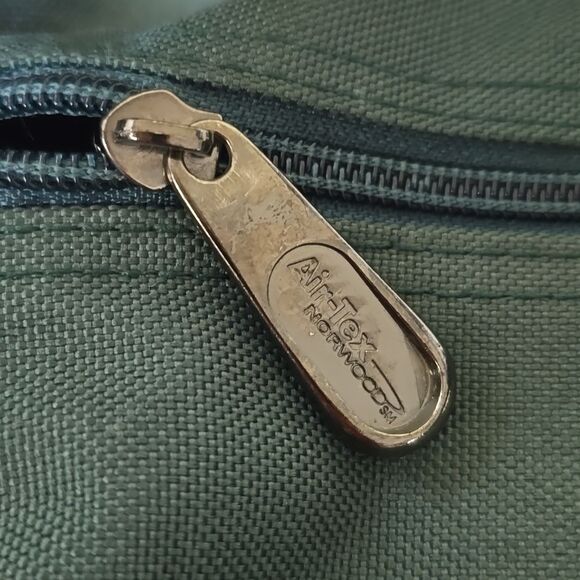 2002 PGA Championship Hazeltine Green Duffel Bag - Picture 7 of 8